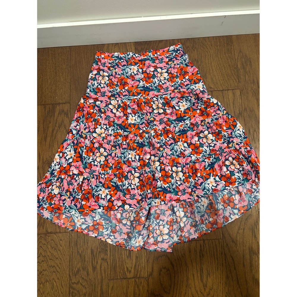 Simple fun floral skirt